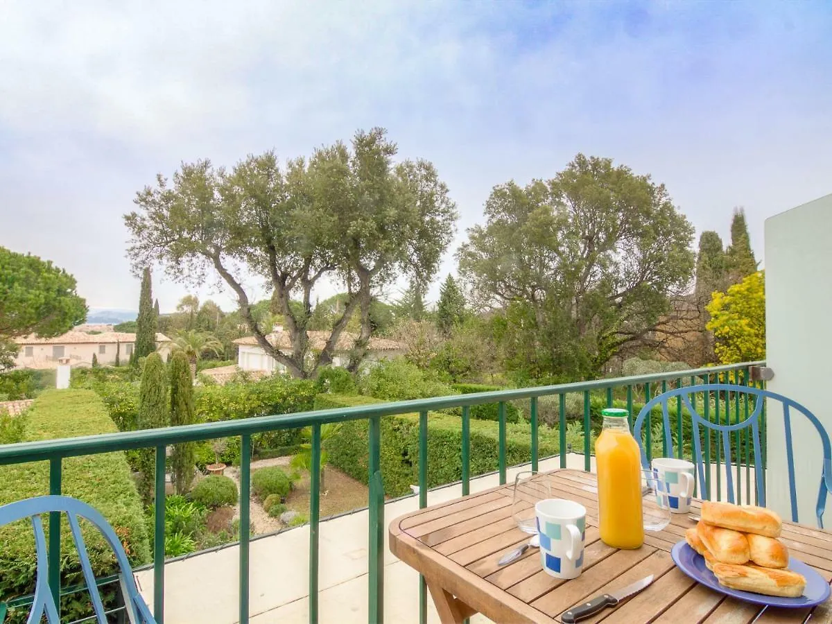 Apartment Les Carles By Interhome Saint-Tropez